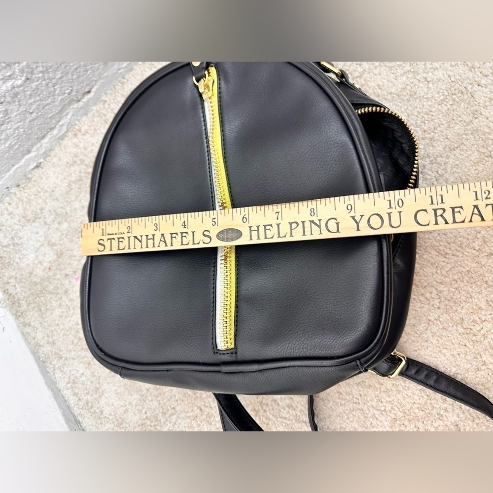 Steve Madden Backpack Multi Zipper Black Yellow Adjustable Strap Purse Bag Tote - Picture 14 of 16